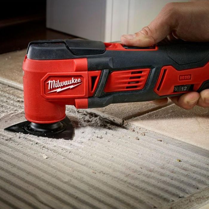 Milwaukee cordless discount multi tool m18