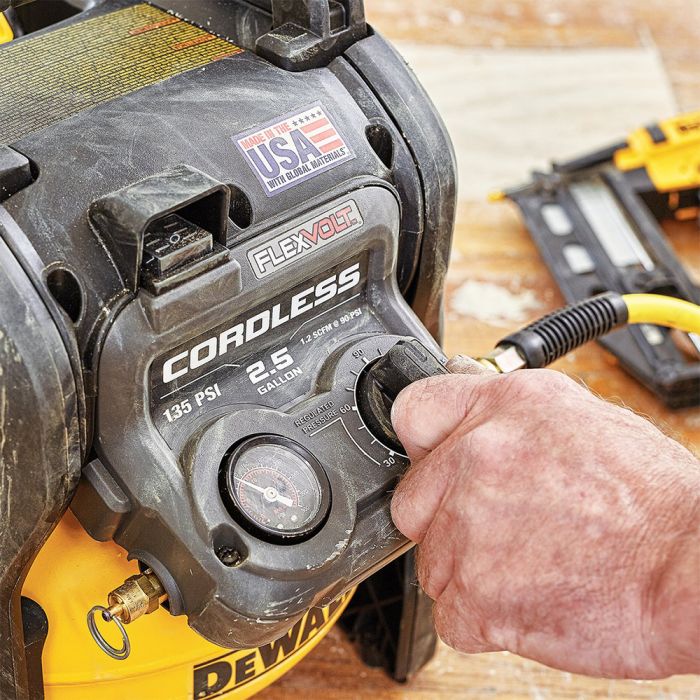DeWalt DCC2560T1 60V MAX FlexVolt 