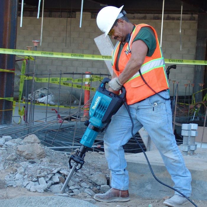 Makita HM1307CB 35 lb. 1-1/8\