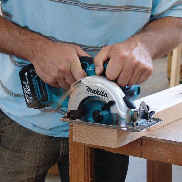 Makita XSS03Z 18V LXT Lithium-Ion Cordless 5-3 8-Inch Circular Trim Saw (Tool Only, No Battery) - 1